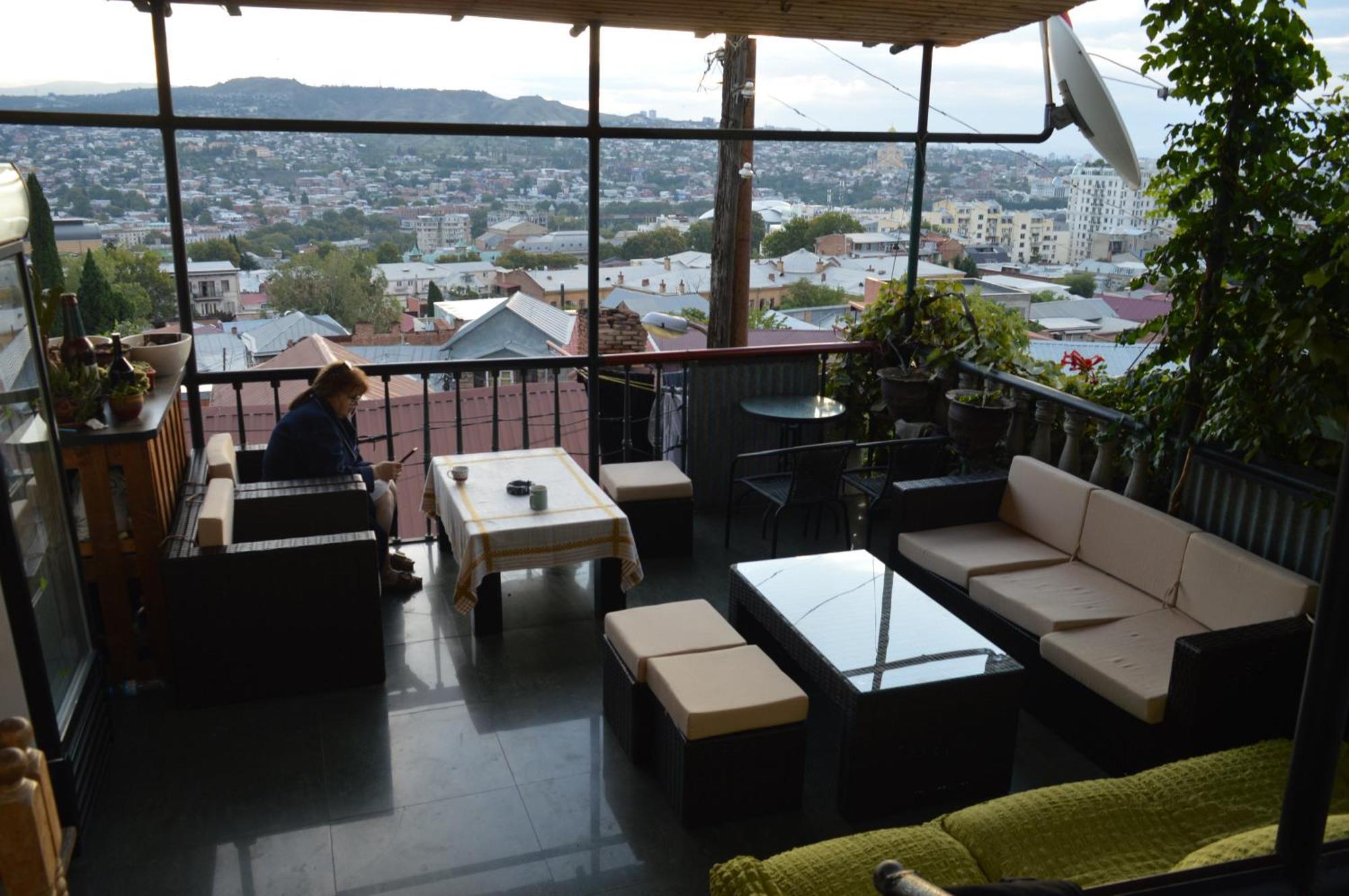Terrace Mtatsminda Appartement Tbilisi Buitenkant foto
