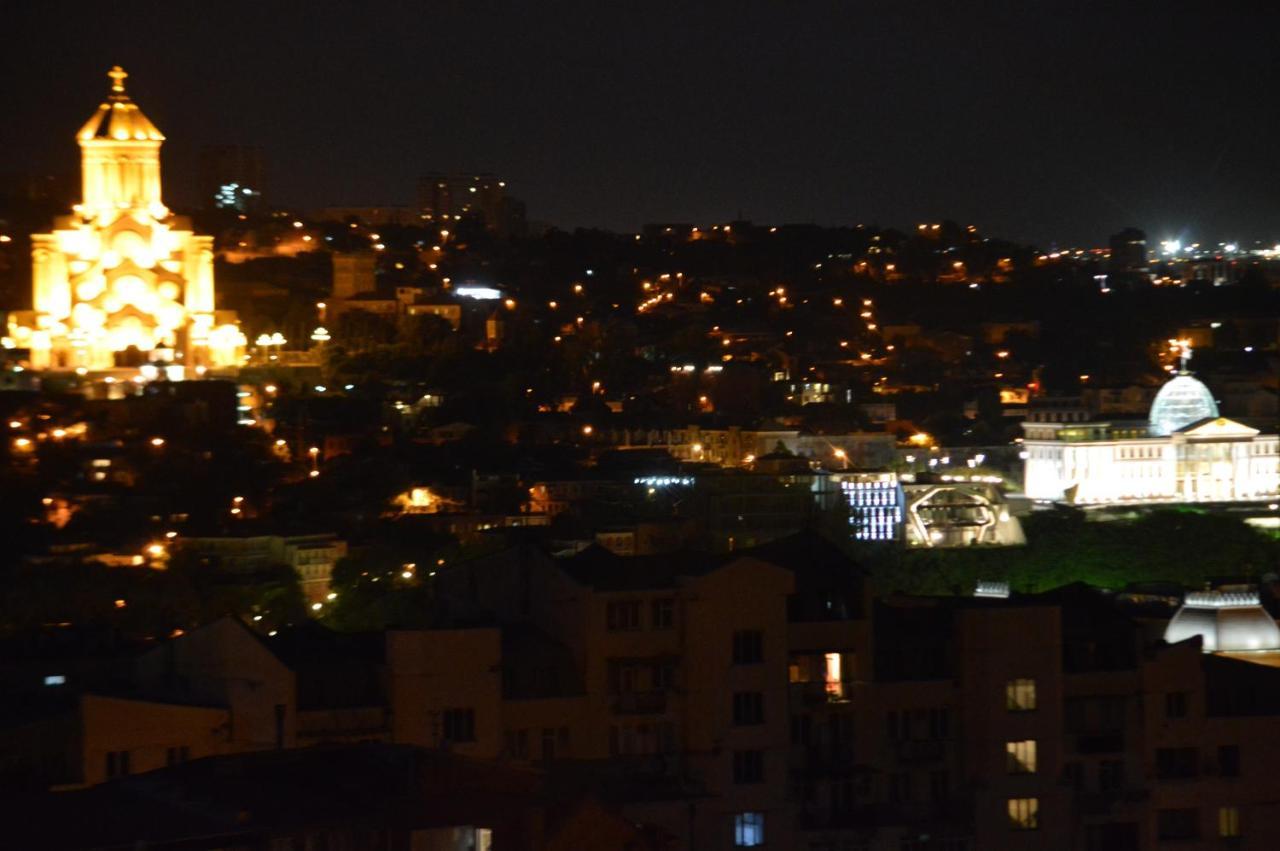 Terrace Mtatsminda Appartement Tbilisi Buitenkant foto