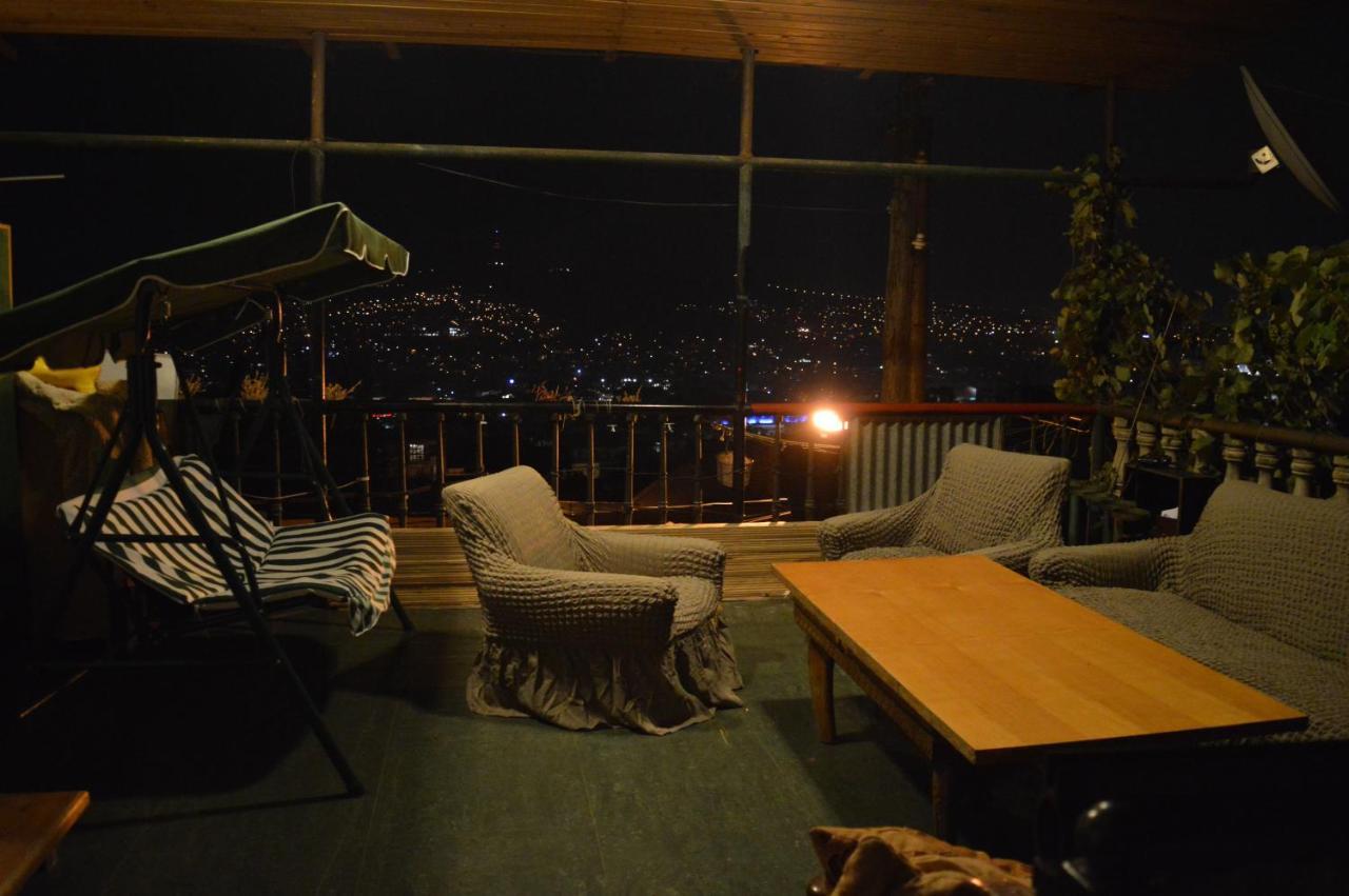 Terrace Mtatsminda Appartement Tbilisi Buitenkant foto